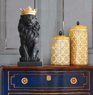 BLACK LION CROWN STATUE DECORATION